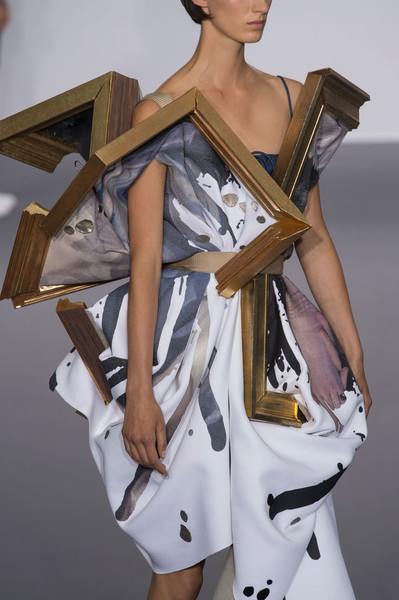 #FashionArchive: Viktor Horsting and Rolf Snoeren created dresses that turned into paintings