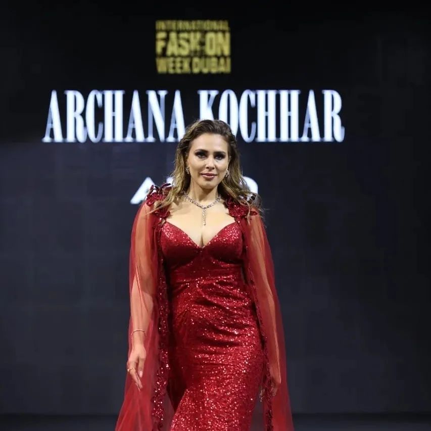 Bollywood celebrity Iulia Vantur walked the Ramp in International Fashion Week Dubai Season 14 