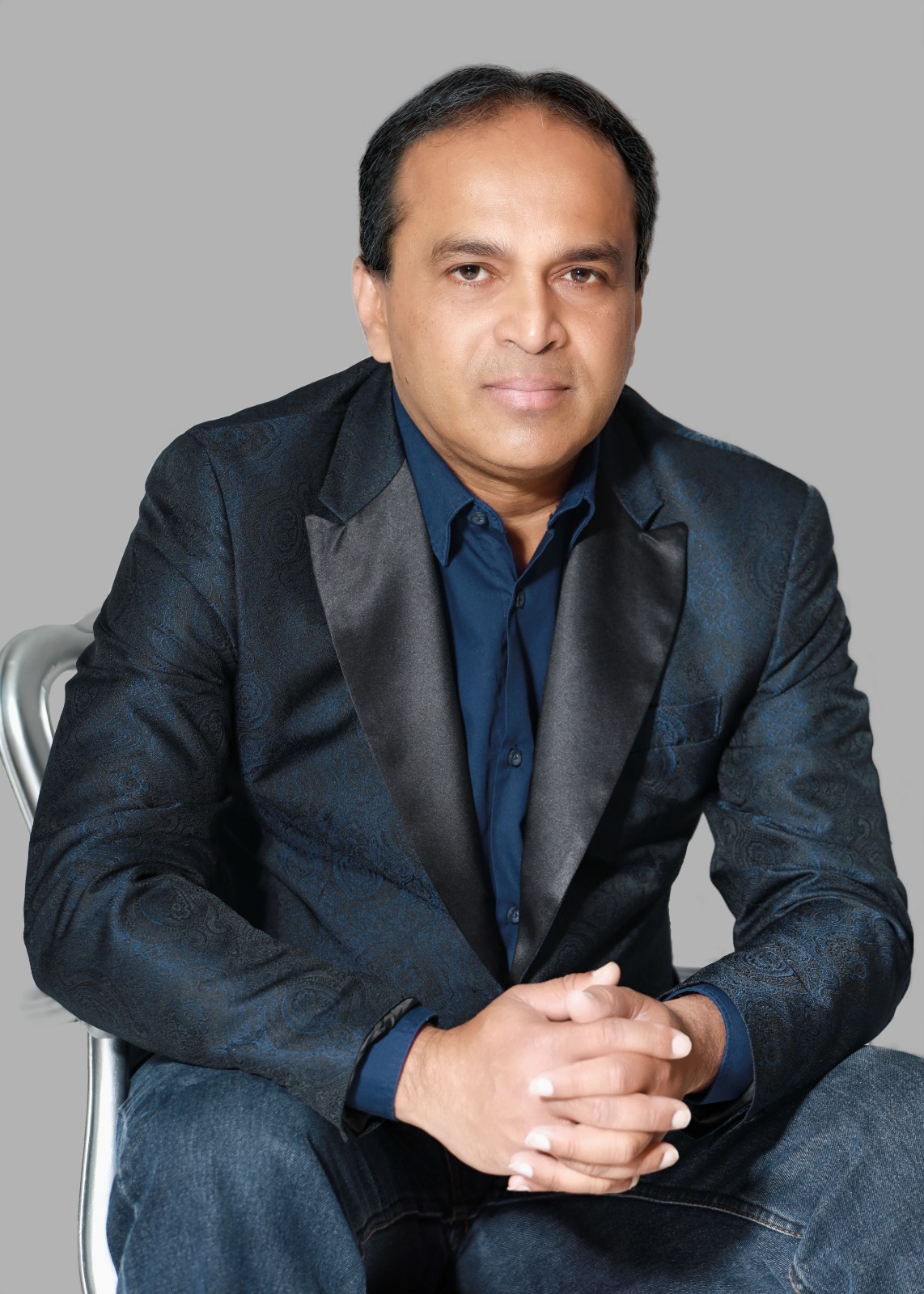 A Boy from Galle Who Left Sri Lanka and Surprised Italy with Fashion